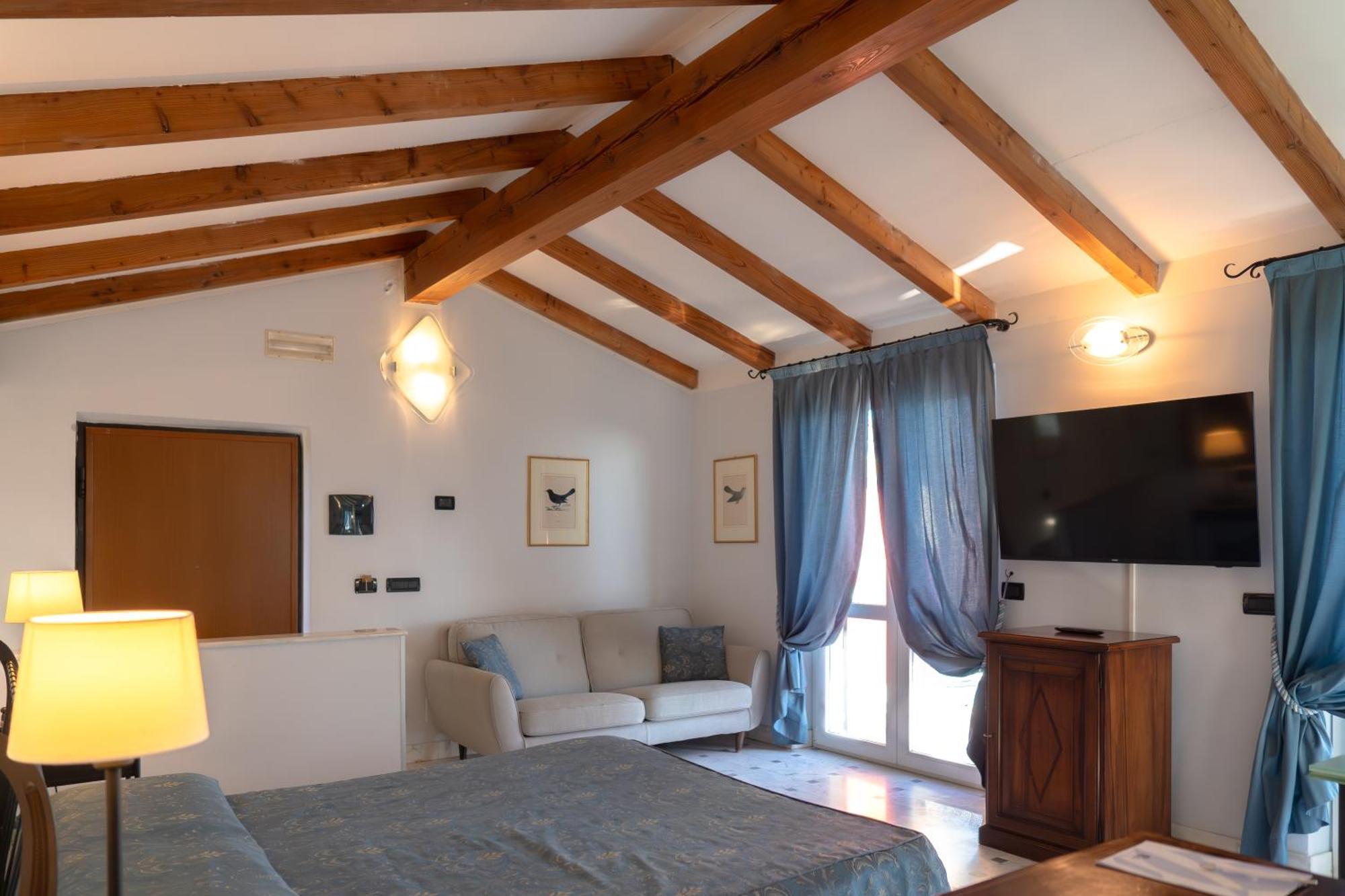 Hotel Le Relais 3*