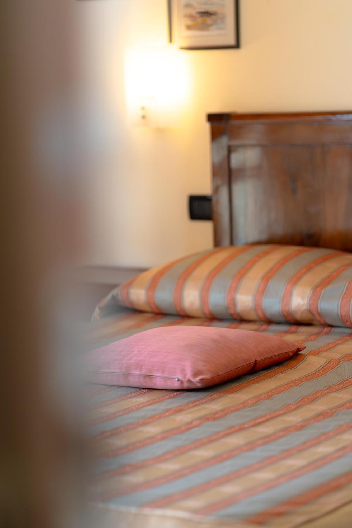 Le Relais Hotel