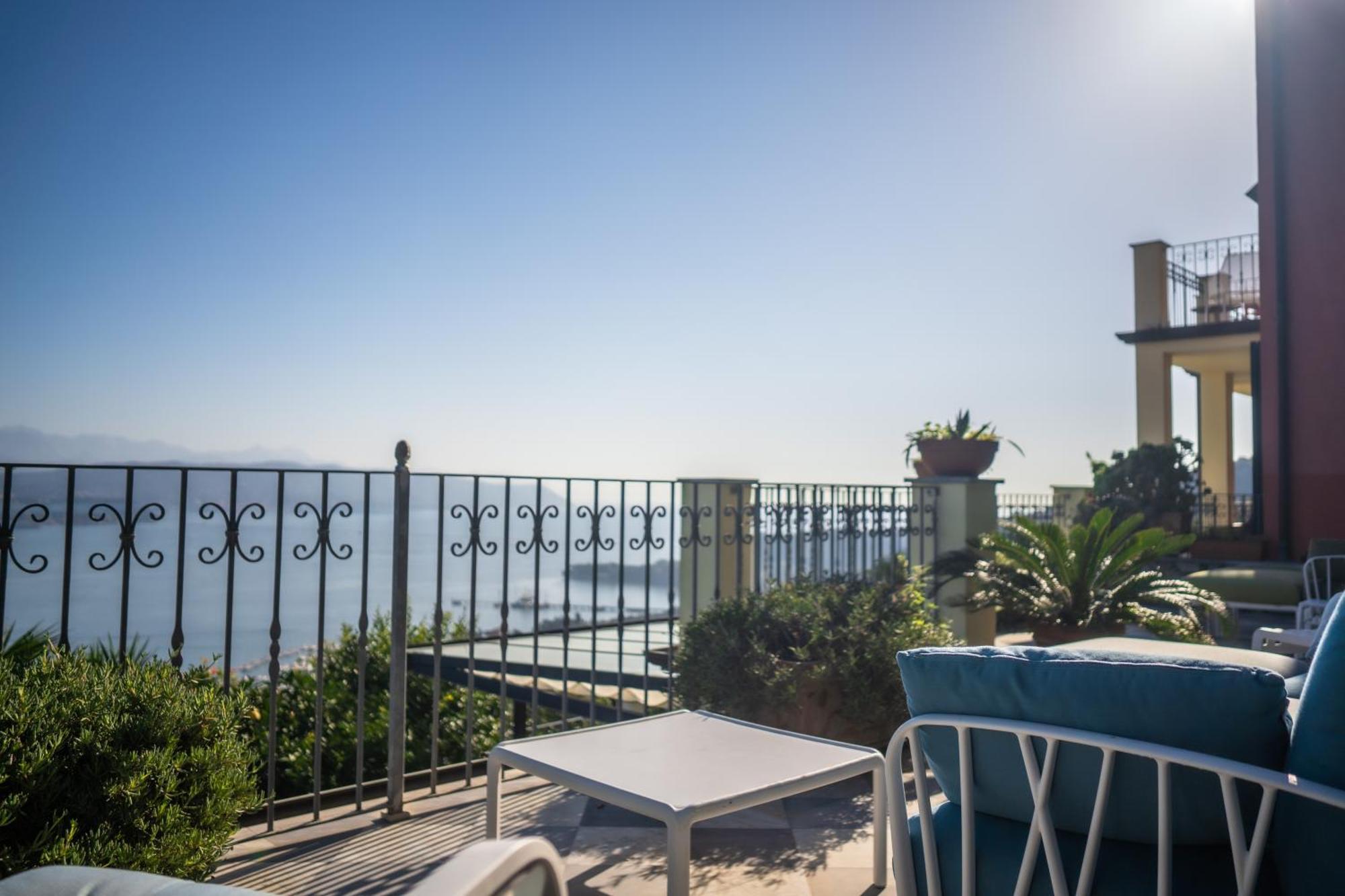 Le Ville Relais Hotel 3*